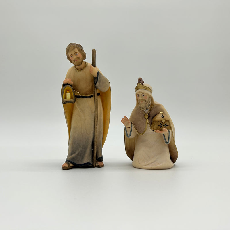 König kniend Krippenfigur von Licht