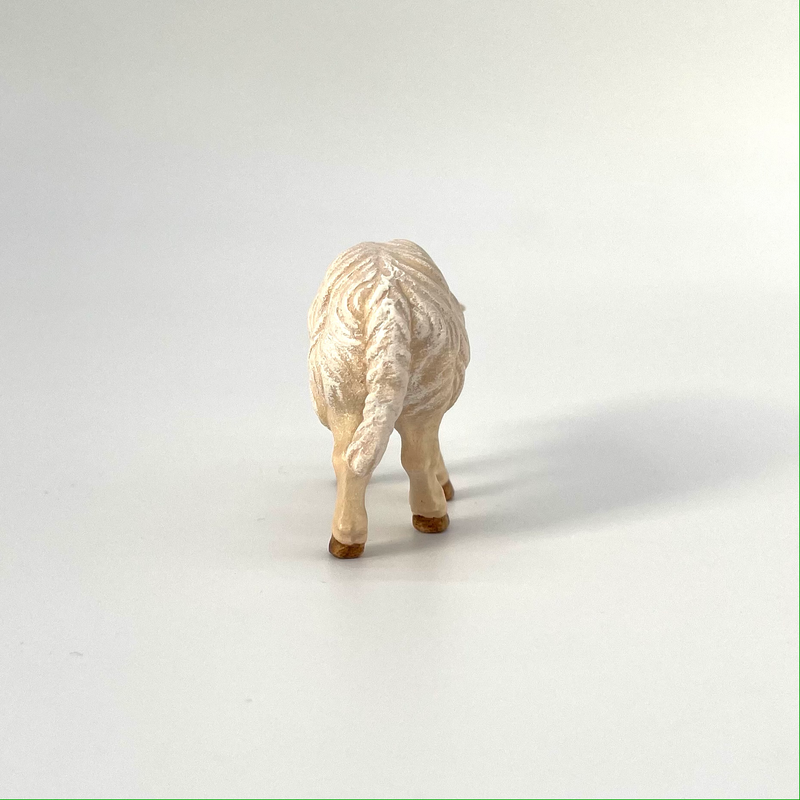 Schaf stehend vorwärtsschauend Krippenfigur von Kostner