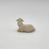 Schaf liegend rechtsschauend Krippenfigur von Kostner Kostner