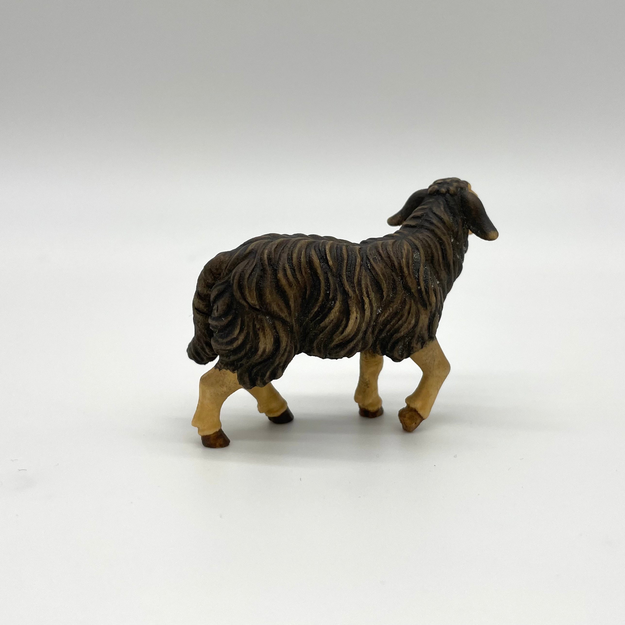 Schaf schwarz stehend Krippenfigur von Kostner